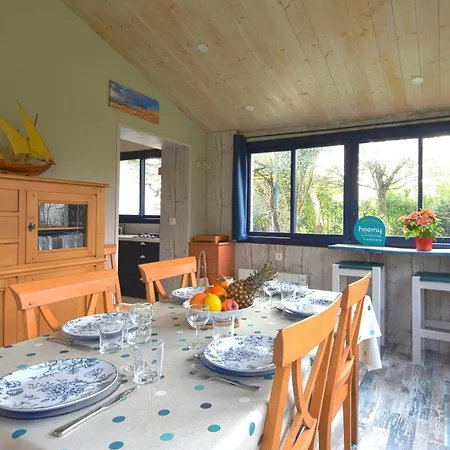 500 M De La Mer, Jardin, 6 Adultes 1 Enfant * Barbâtre