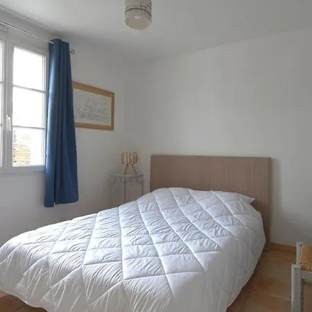 Ferienhaus 500 M De La Mer, Jardin, 6 Adultes 1 Enfant *