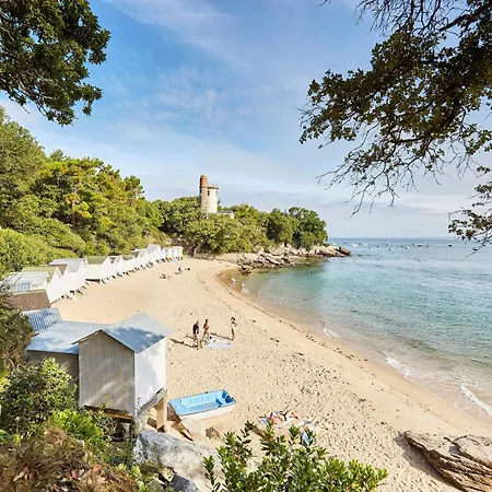 Ferienhaus 500 M De La Mer, Jardin, 6 Adultes 1 Enfant Barbâtre